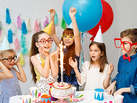 הפעלות יום הולדת לילדים ברשת משחקיות פעלטון
